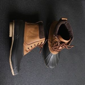 Tommy Hilfiger boots | Size 9 in men